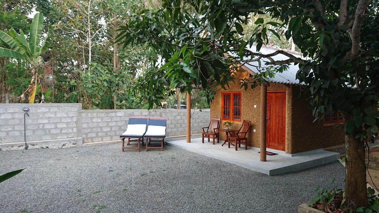 Tangalle Bay Cottages Exterior photo