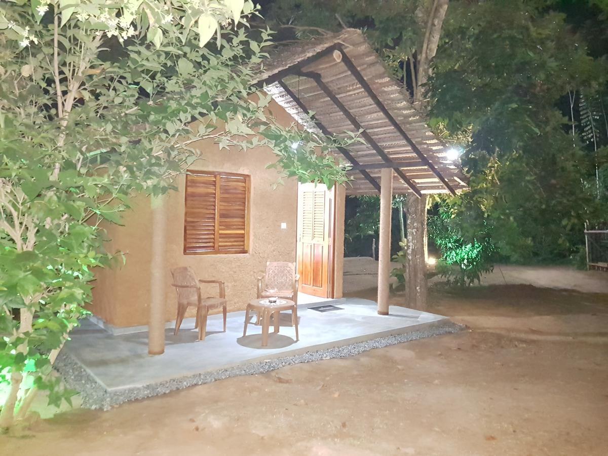 Tangalle Bay Cottages Exterior photo